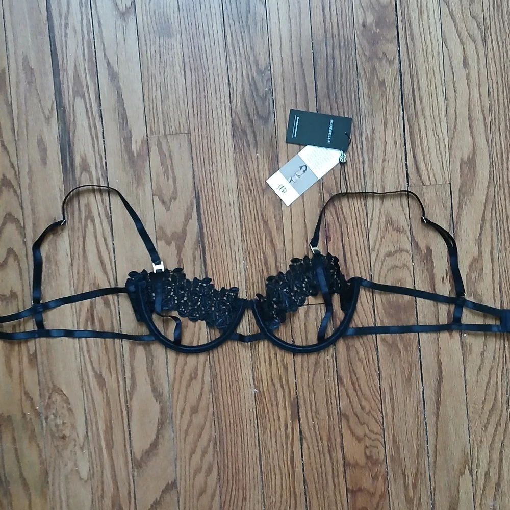 ❤️Victoria Secret Bluebella Lace bra❤️ - Picture 5 of 10